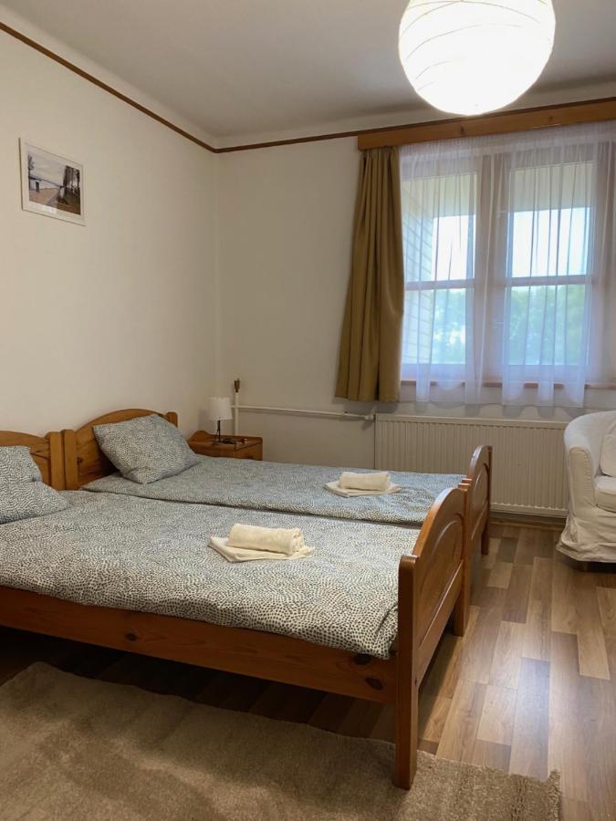 Global Apartmanhaz Vonyarcvashegy Exterior photo
